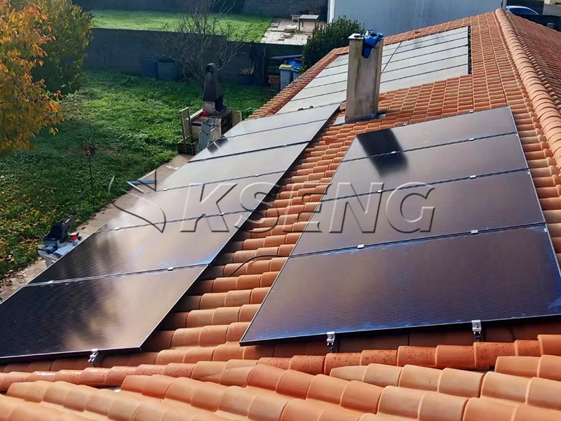 Gebruikelijke vormen van fotovoltaïsche dakbeugels