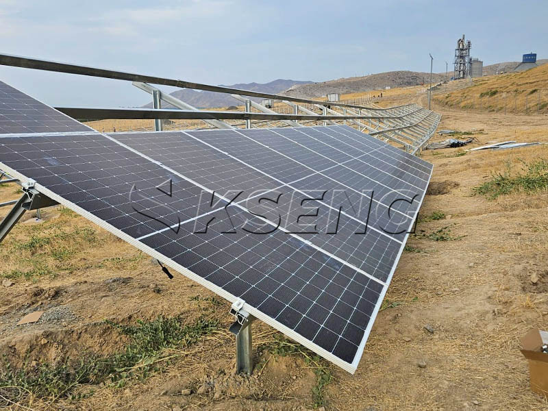 8,4 MW-zonne-grondmontage in Oezbekistan