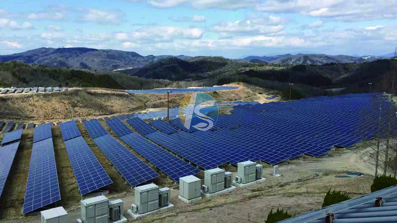 Kyoto Janpan -Solar grondmontagesysteem 1.8mW 