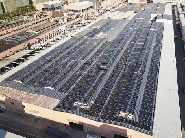5,8 MW- zonne-energiecentrale op het dak in China

